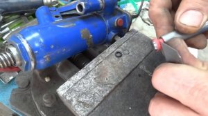 ЛАЙФХАК для домкрата. а чтоб не сопливил )