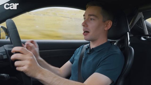 Sports Car Giant Test 2022 – Ferrari vs Porsche vs McLaren & more! | CAR magazine (4K) смотреть онлайн