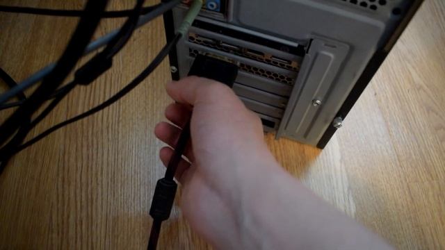 Как подключить монитор к компьютеру