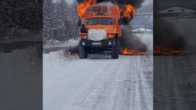 Загорелся фен, все живы! смотреть онлайн