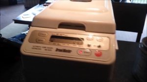 Hitachi Bread Maker HB-B301 Operation