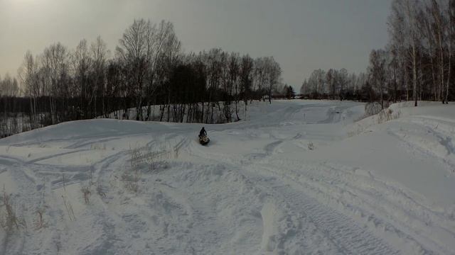 Сравниваем какой снегоход лучше,Arctic Cat или Polaris смотреть онлайн