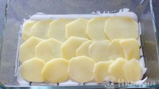 Запеканка из картофеля с ветчиной и сыром