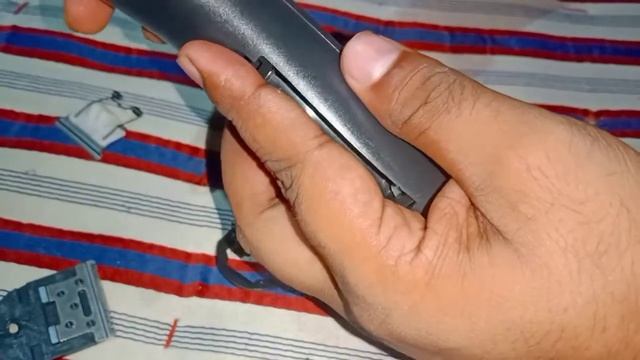 How to open & clean Hair trimmer for// assemble and disassemble смотреть онлайн