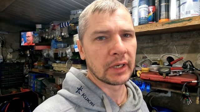 Golf Plus 1.6 MPI "правильный" топливный фильтр смотреть онлайн