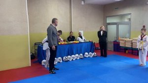 Тренер Денис Быков