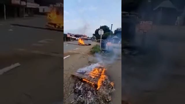 ЮАР погружается в хаос