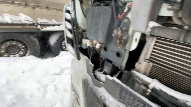 Снова проблема. Снегопад трасса м5 и трасса м7 в снегу . смотреть онлайн