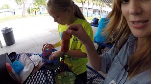 ОБЕД В АМЕРИКАНСКОЙ ШКОЛЕ - ШКОЛА В США