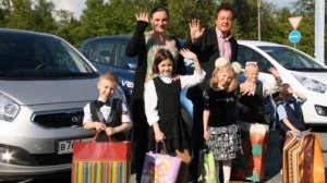 Елена Ваенга и дети...