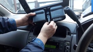 Как Снять Штатную магнитолу с Mazda Premacy, Ford Ixion