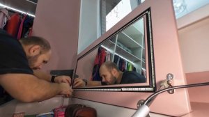 Самый КРУТОЙ МАКИЯЖНЫЙ СТОЛИК с зеркалом, делаем диодную подсветку!