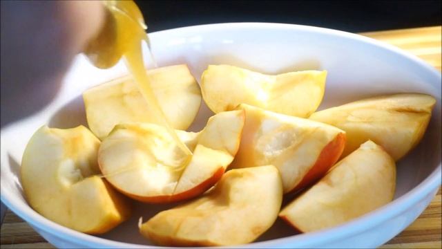 Готовим запеченные яблоки с медом / Полезная еда / Без капли жира смотреть онлайн