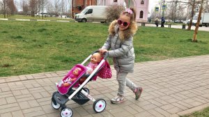 Как Алина играет в куклы Беби Бон КАК МАМА Видео для детей