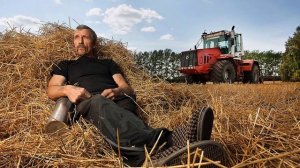 ПЯТНИЦА  -  автор слов музыки исполняет песню Сергей Кондратов