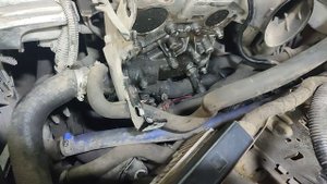 Рено Клио 2002 года датчик коленвала, ошибок не было, находится в опе.