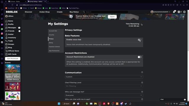 What does this mean!? "Voice chat enrollment has been temporarily disabled." ROBLOX 2022 смотреть онлайн