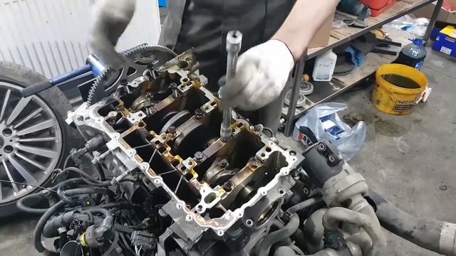 Замена вкладышей БМВ N20 F30 F10 F25 E84 Х1 Х3 BMW X1 X3 Е84 смотреть онлайн