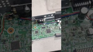 Фонит rca(линейный выход/ колокольчики) Pioneer mvh- x460ui. Ставим bluetooth.