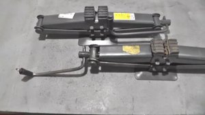 Домкрат который не подведет!  Качество времен СССР!  Домкрат для авто от российского производителя