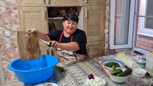 Ейск?Строим курятник. Рецепт самого вкусного салата - " Гнездо глухаря"???