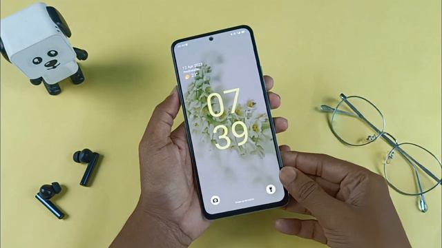 7 Best Android 12/13 MIUI Themes 😍 | Best Material You MIUI Themes for Xiaomi
