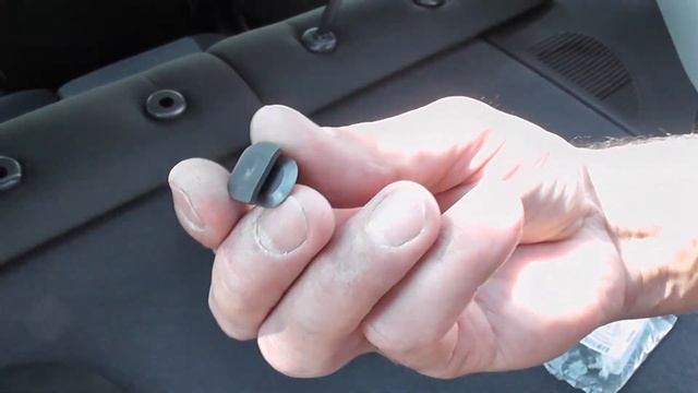 Opel Corsa - High Mounted Brake Light Housing Clip Replacement смотреть онлайн