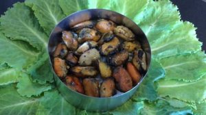 САЛАТ С КАЛЬМАРАМИ, МИДИЯМИ , креветками и стеклянной лапшой, салат БЕЗ МАЙОНЕЗА