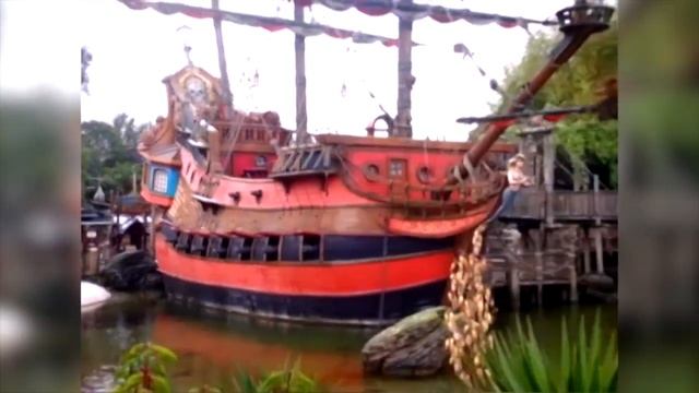 Дисней Ленд - быстрая прогулка по парку смотреть онлайн