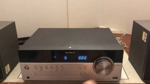 Sony CMT-SBT100 Compact Hi-Fi System (video 53)