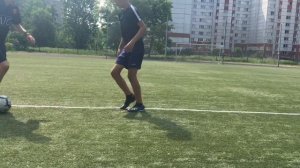 5 СПОСОБОВ ПРОКИНУТЬ МЯЧ МЕЖДУ НОГ/FODY 04