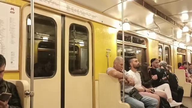 Поездка на ретропоезде "Сокольники" // Сокольническая линия // Московское метро // 16 июля 2022 год