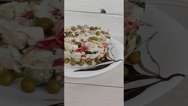 Салат с курицей. Очень вкусный. ПРИГОТОВИМ? #shorts