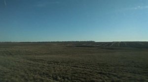 Едем по опустевшему селу Славянка (хутор немцев Поволжья Brunnenfeld), Марксовский район.