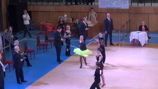 Перебоец Игорь и Исакова Елизавета, самба. смотреть онлайн