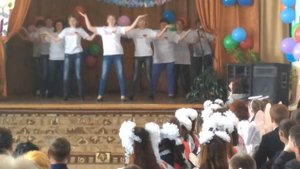 Танец родителей на последний звонок. Школа №235.2016