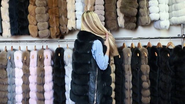 Жилет из меха песца "Нарди" (1301) смотреть онлайн