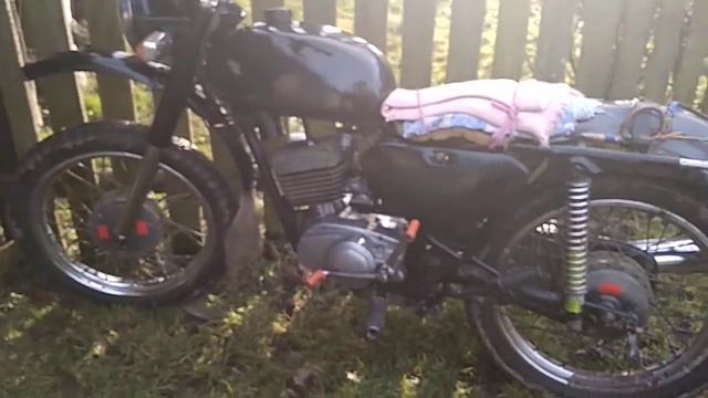 Новый карбюратор на мотоцикле Минск смотреть онлайн