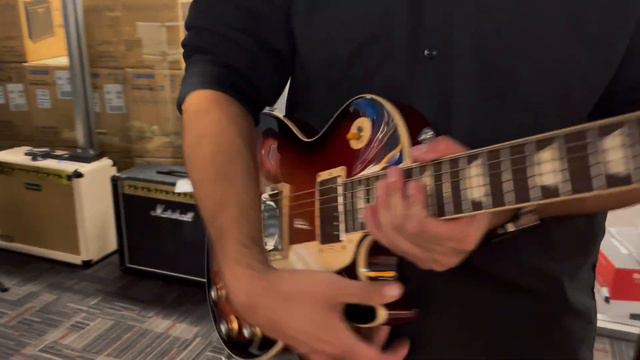 Gibson Les Paul & SG Hardware | Bridge and Tailpiece Comparison смотреть онлайн