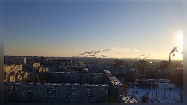 Вид с 22-х этажного дома. г. Волгоград Красноармейский район. смотреть онлайн