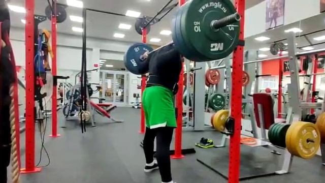 Присед 120 кг.