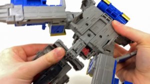 WOW! Transformers LEGACY Evolution Commander Class ARMADA OPTIMUS PRIME Review