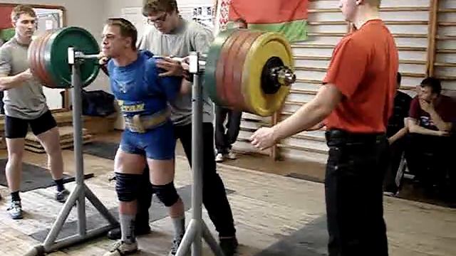 Приседания от атлета с двумя высшими). Александр Пошелюк смотреть онлайн