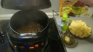 Куриные желудочки с картошечкой