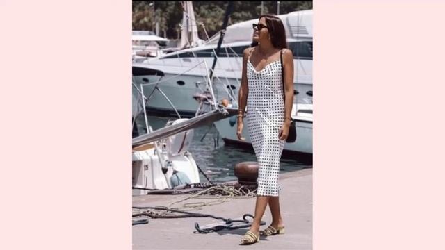 ?Очаровательные платья в горошек. Обзор актуальных моделей. Подборка модных образов смотреть онлайн