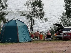 Озеро Шира, палаточный лагерь. Любуйтесь и завидуйте.
