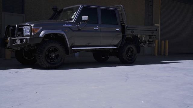 ROLLING THUNDER Toyota Landcruiser 79 Series 4x4 Build by Tyrant 4x4 Accessories Sydney смотреть онлайн