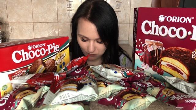 МУКБАНГ: СЛАДОСТИ ЧОКО-ПАЙ / CHOCO-PIE MUKBANG ASMR / ОТВЕТЫ НА ВОПРОСЫ смотреть онлайн