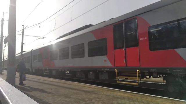 Электропоезд "ЭС2Г" "Ласточка" сообщением Калининград Юж. - Зеленоградск-Новый ст. Рябиновка смотреть онлайн