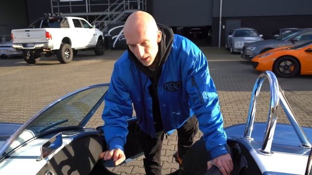 UNFAHRBAR ! 550 PS auf 900 Kilo ! FACTORY FIVE SHELBY COBRA смотреть онлайн